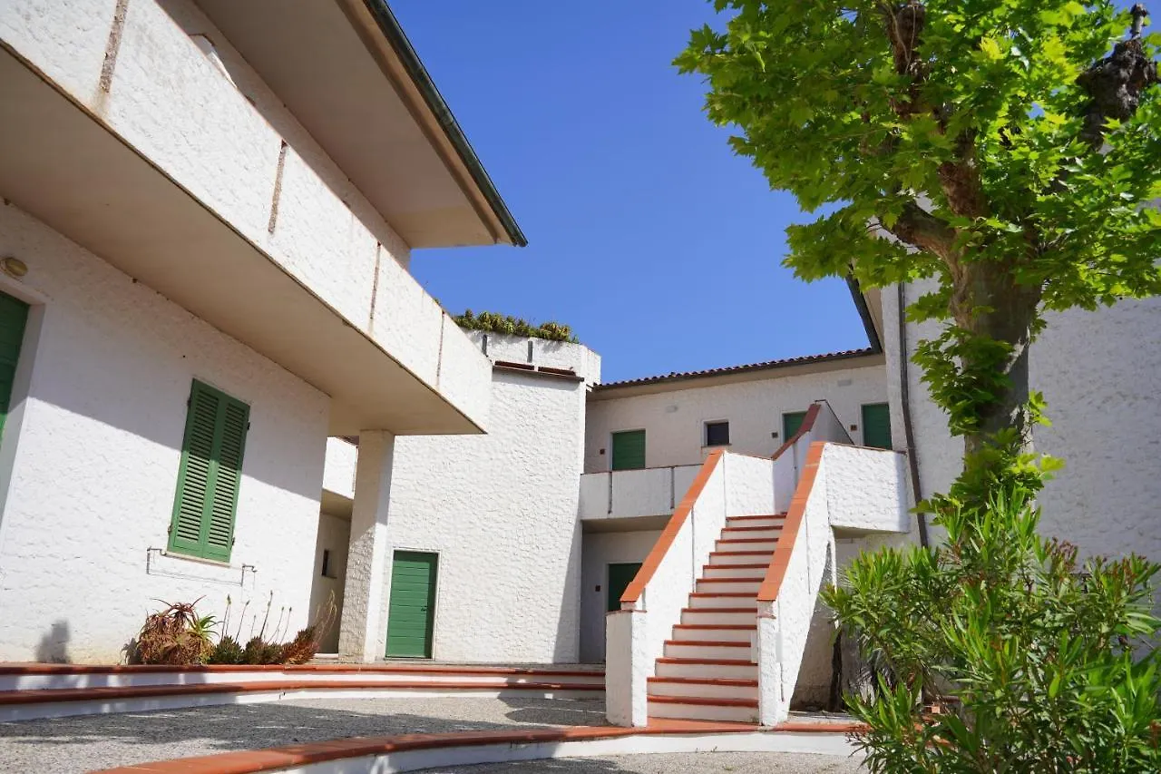 Hotel Marelba Cavo