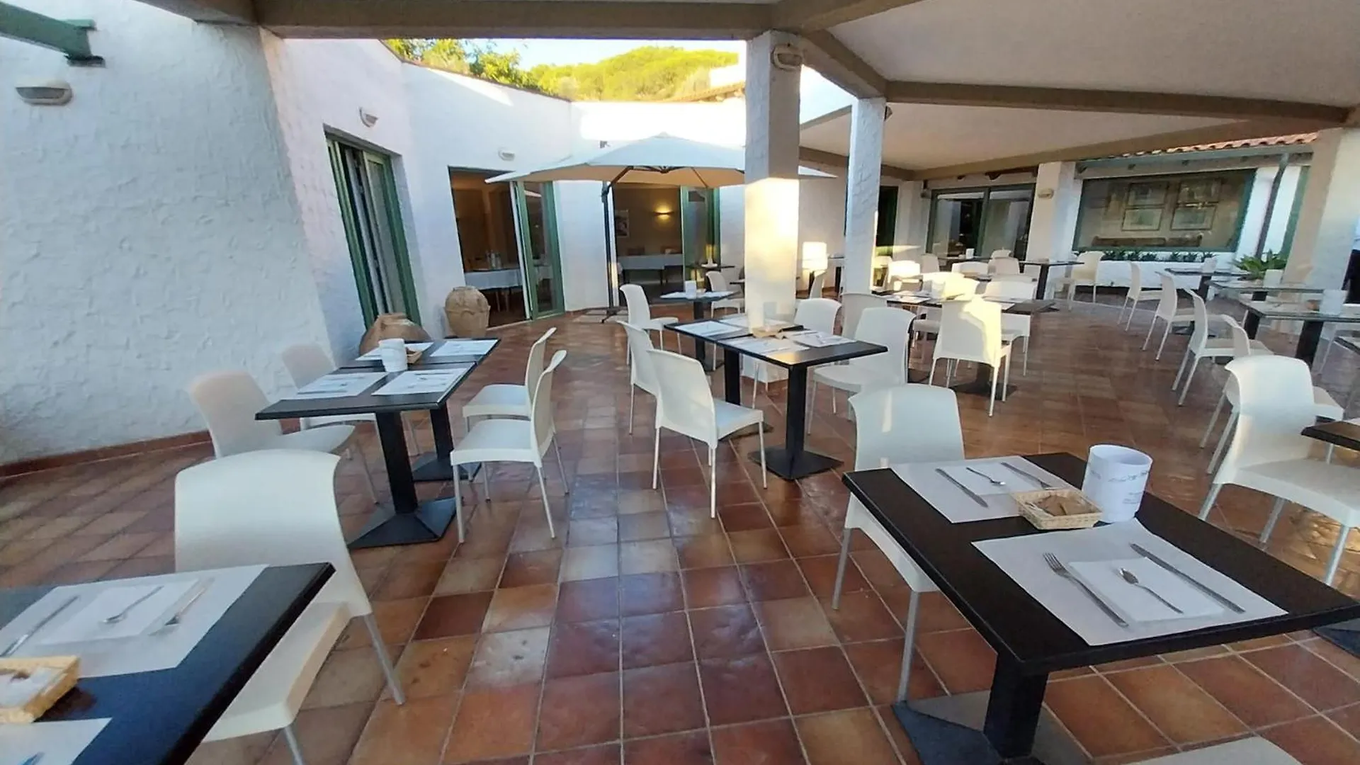 Hotel Marelba Cavo