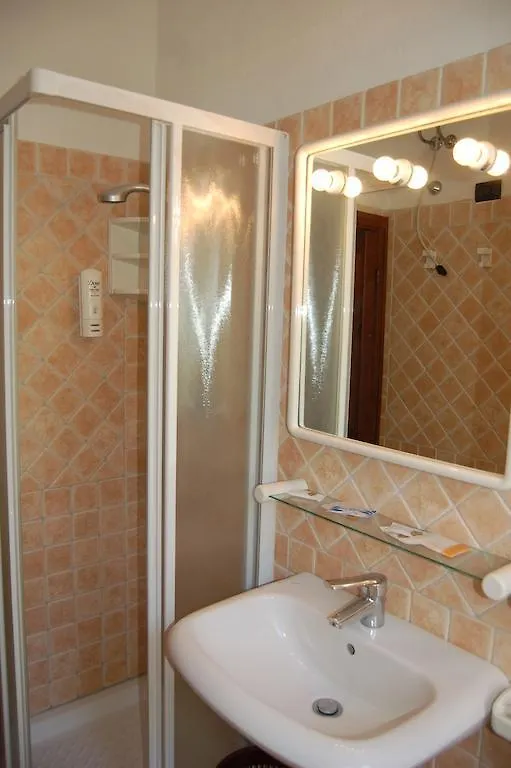 Hotel Marelba Cavo 3*,  Italie
