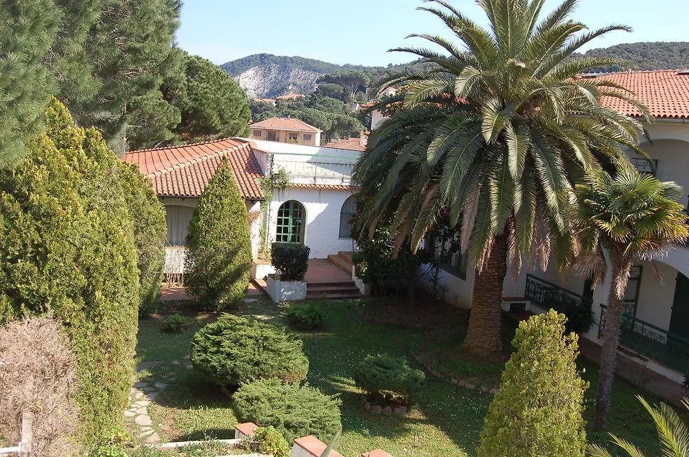 Hotel Marelba Cavo
