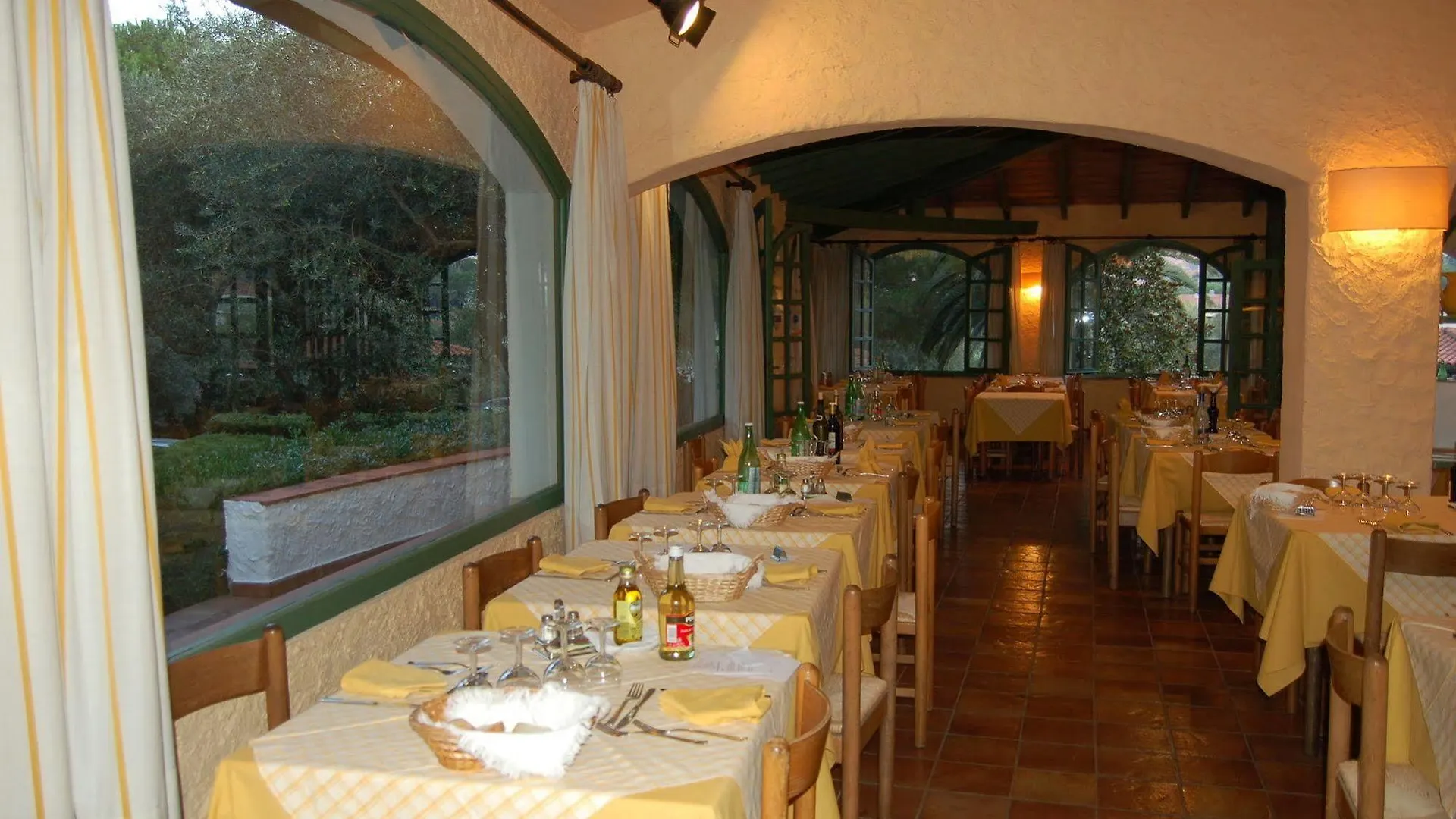 Hotel Marelba Cavo