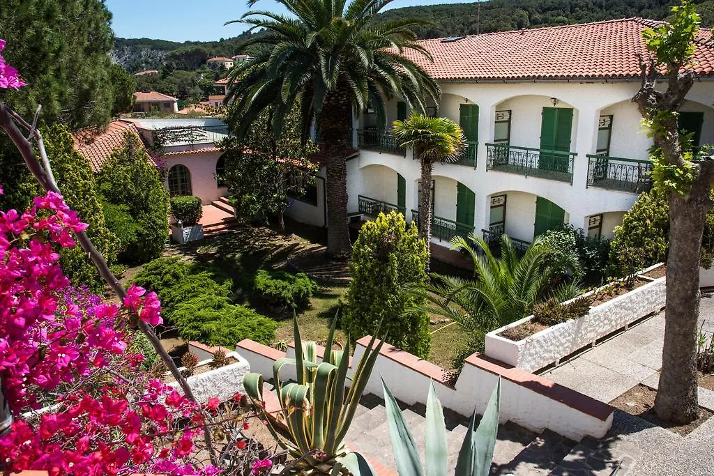 Hotel Marelba Cavo